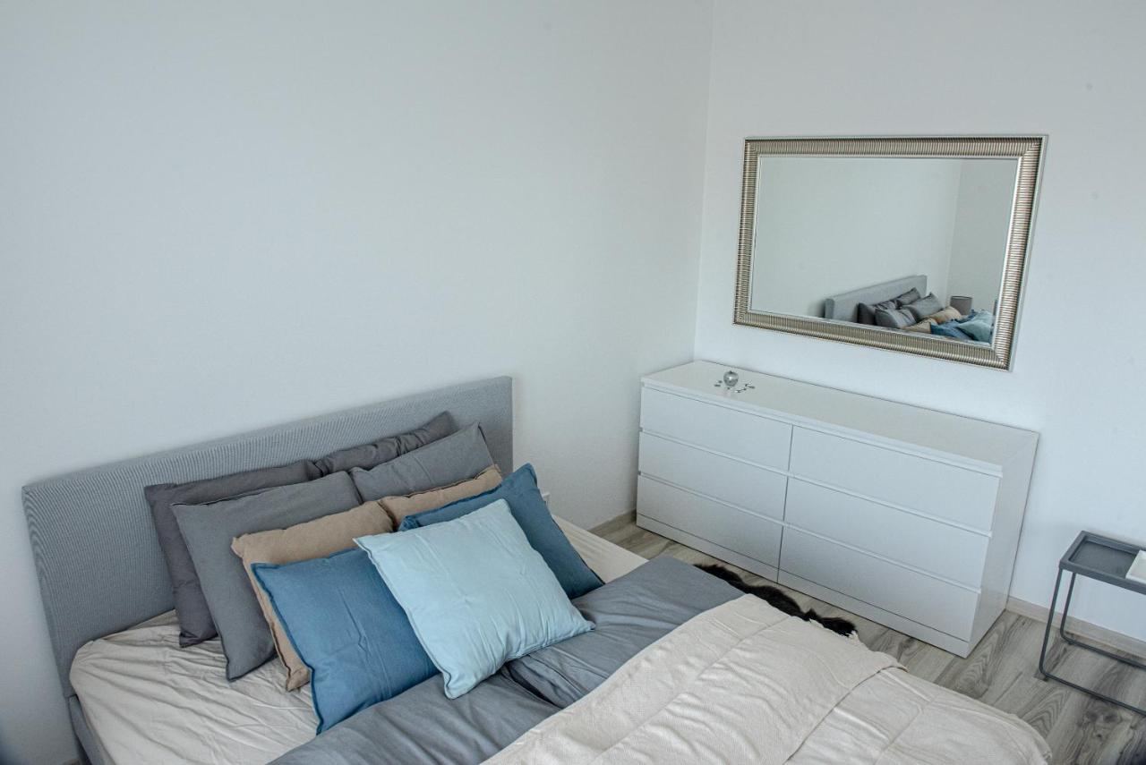 Dob36 Apartment With Free Private Parking And Balcony Budapest Exterior photo
