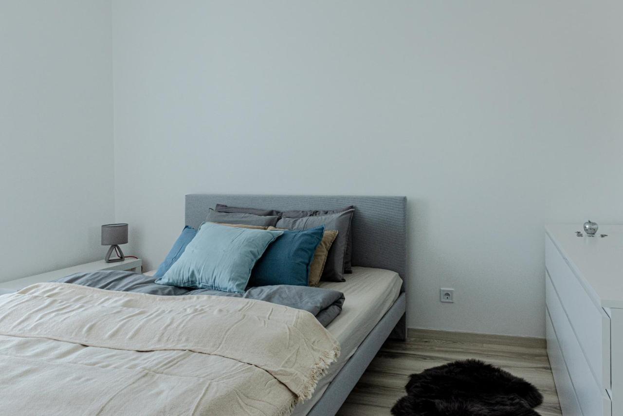 Dob36 Apartment With Free Private Parking And Balcony Budapest Exterior photo