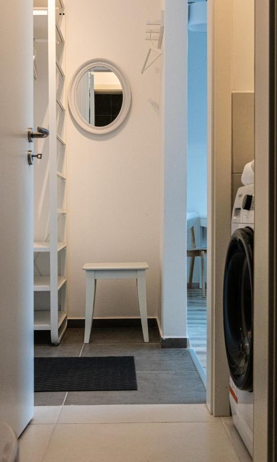 Dob36 Apartment With Free Private Parking And Balcony Budapest Exterior photo