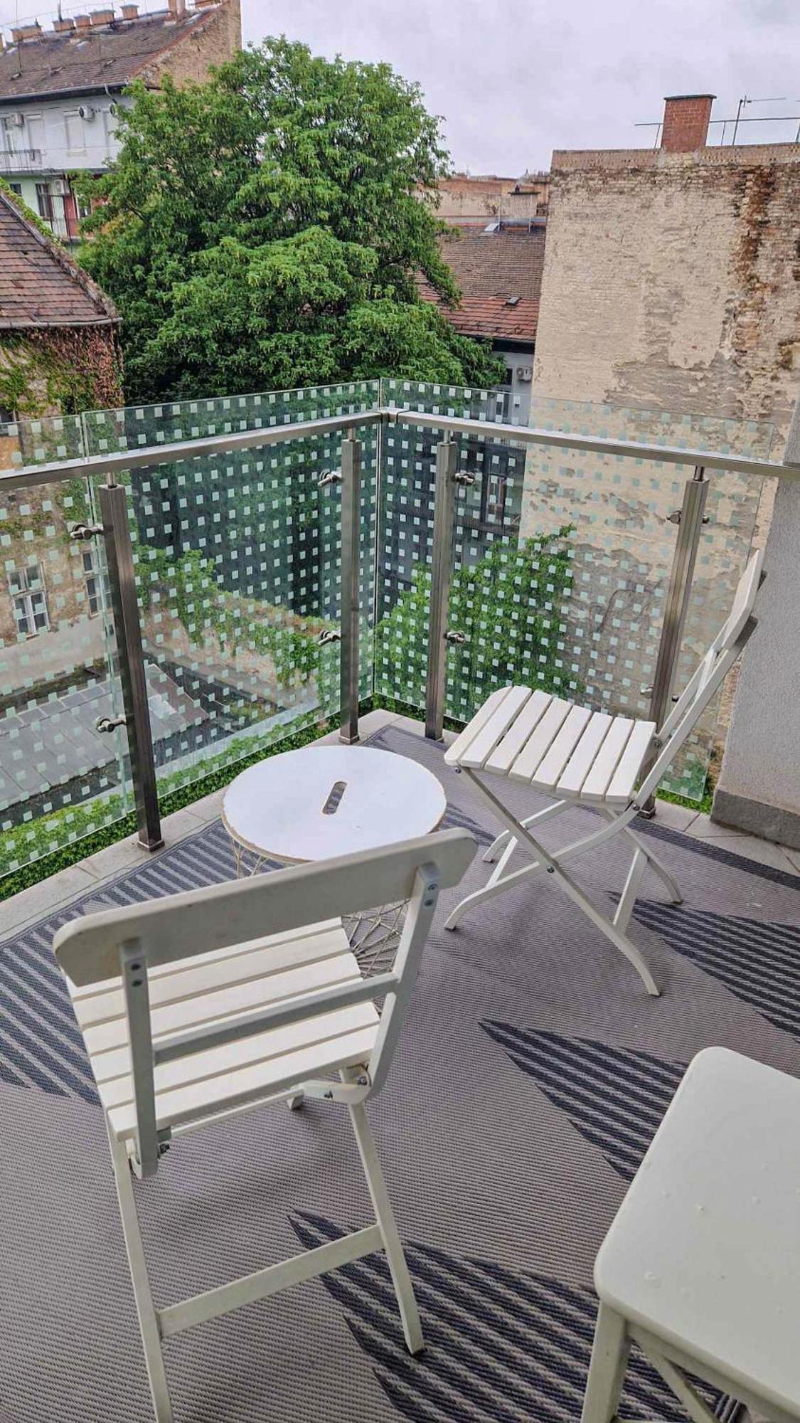 Dob36 Apartment With Free Private Parking And Balcony Budapest Exterior photo